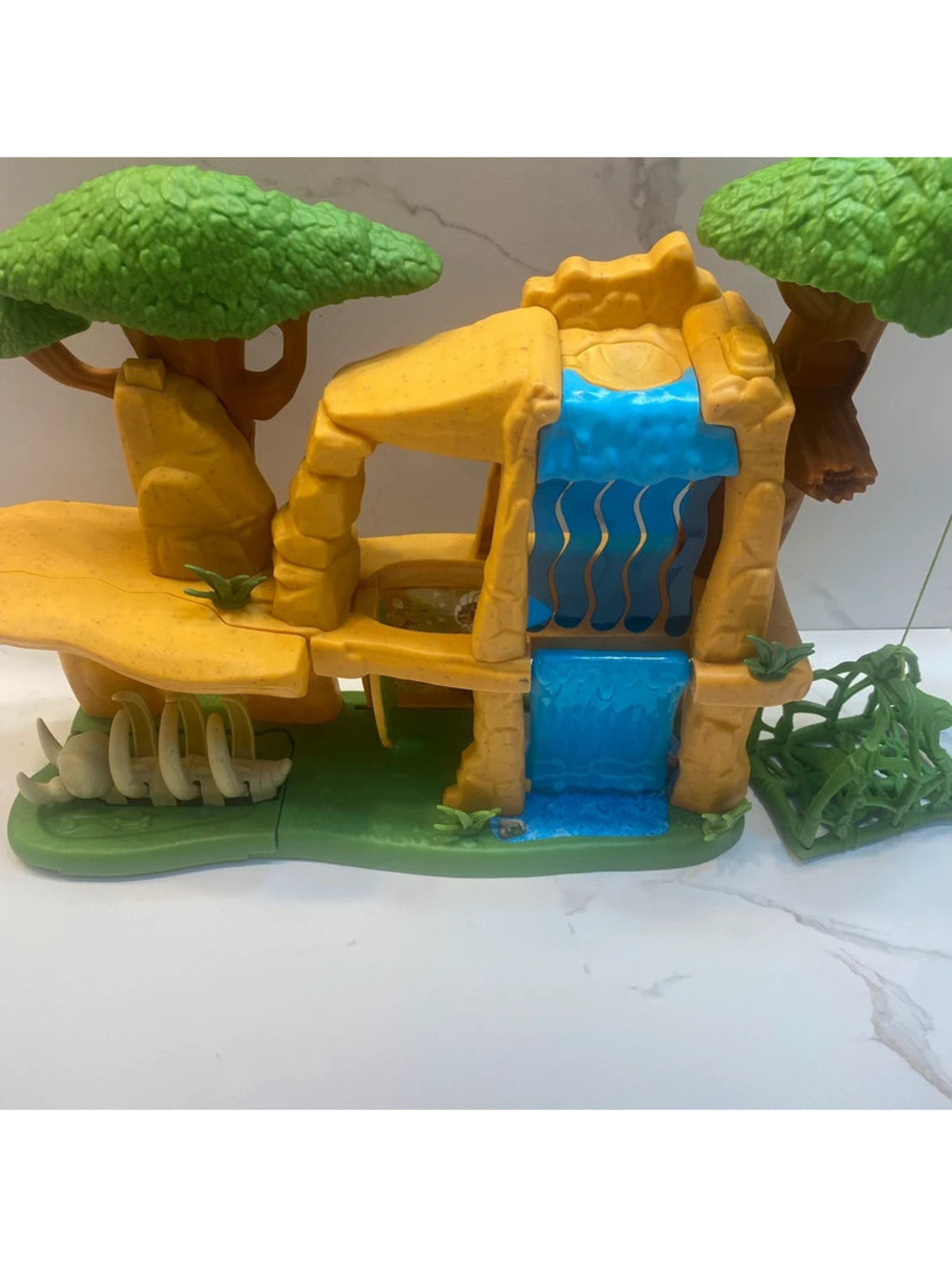 Lion Guard Defend the Pride Lands Playset